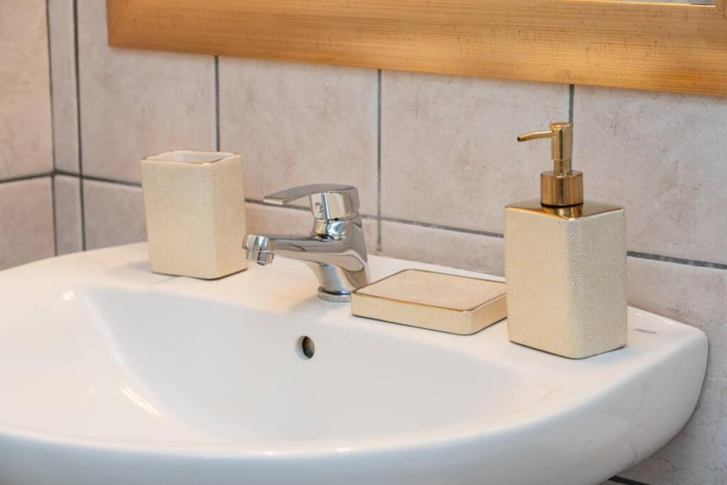 Central & Elegant Suite With Private Garden Argostoli  Exterior foto